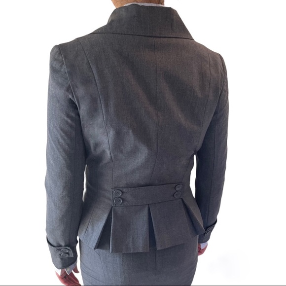 Designer jacket & skirt suit! - Picture 5 of 12